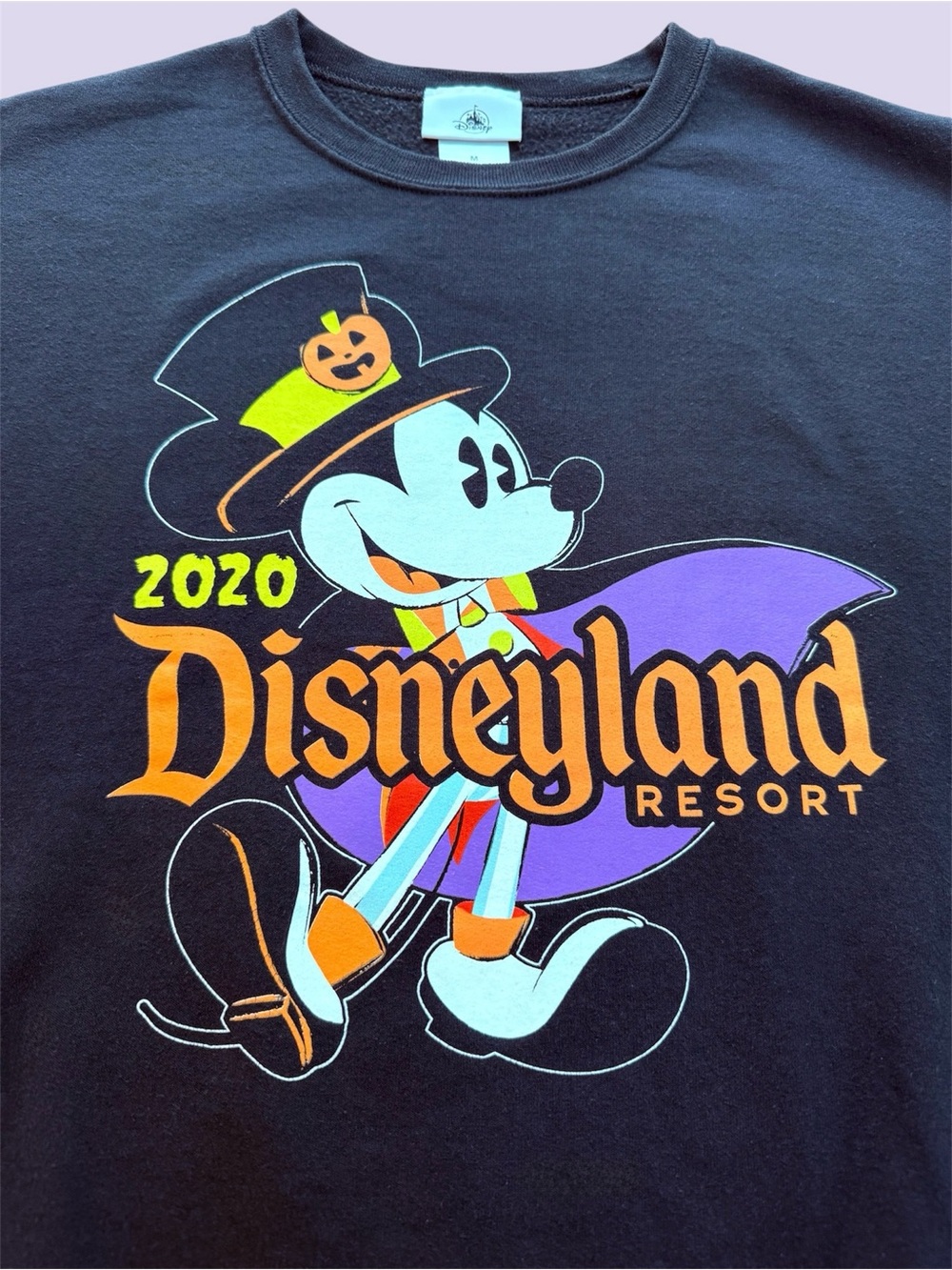 Disneyland Halloween Crewneck Sweatshirt Mickey Mouse Adult Size Medium Black - Picture 3 of 9